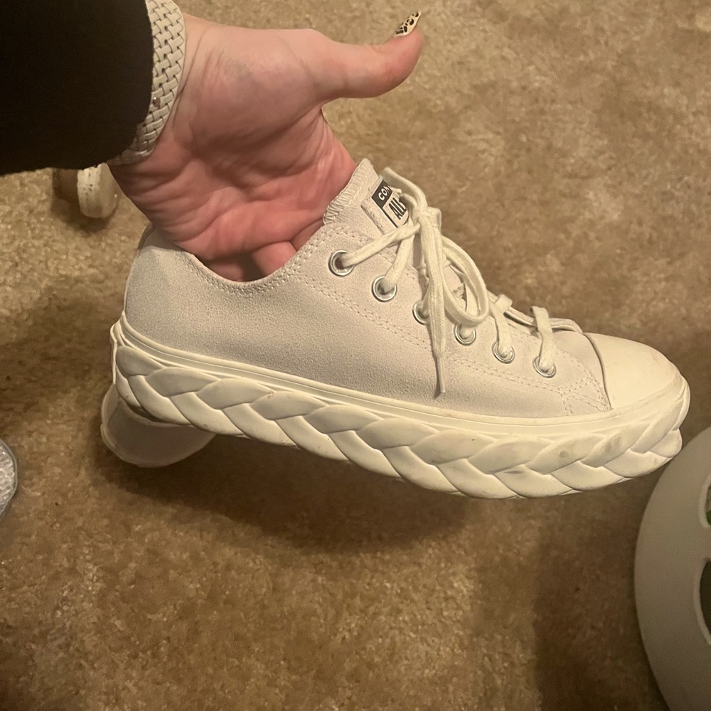 Converse